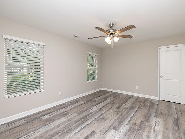 810 Long St — Photo 31