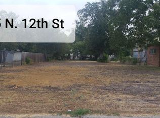 1805 N 12th St, Waco, TX 76707