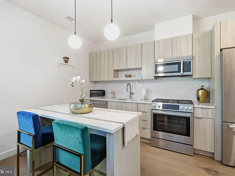 7175 12th St NW #201 — Photo 4