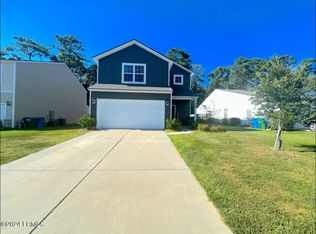 24 Pacolet Ln, Beaufort, SC 29906