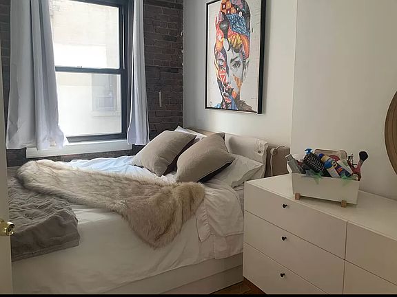 2nd image of 459 Park Ave S #2A