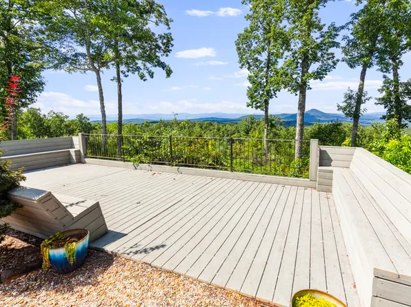 110 Cliffside Trl, Pickens, SC 29671