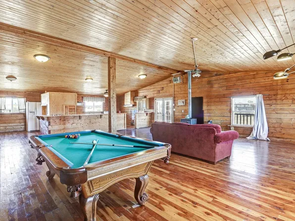 64 Straight Arrow Rd, El Prado, NM 87529
