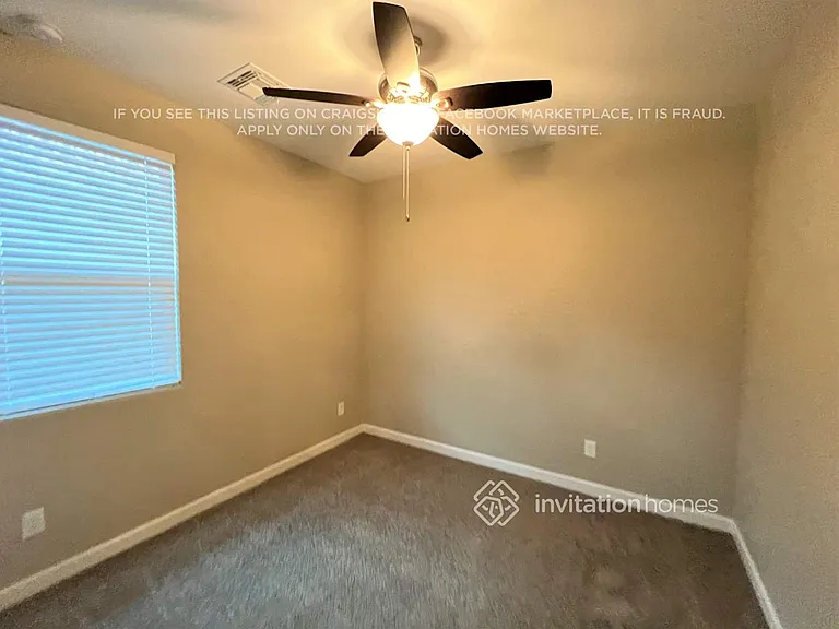 17917 W Tina Ln — Photo 8