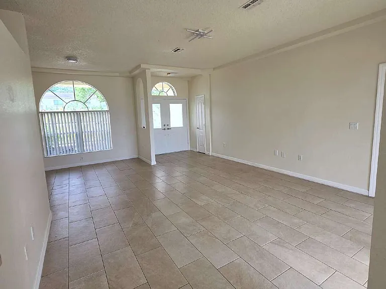 13130 Odham St — Photo 13