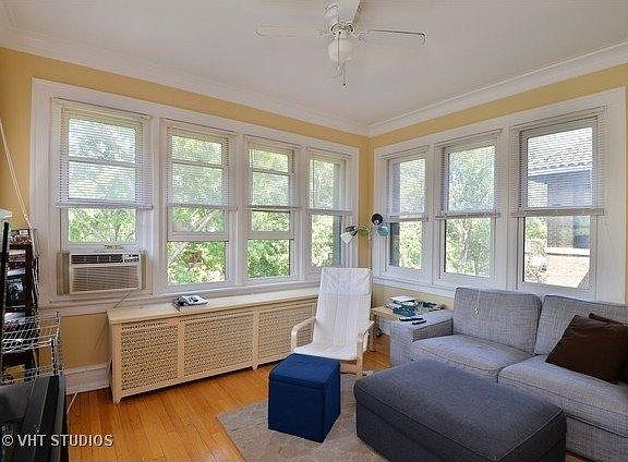 4th image of 1333 W Greenleaf Ave APT 1