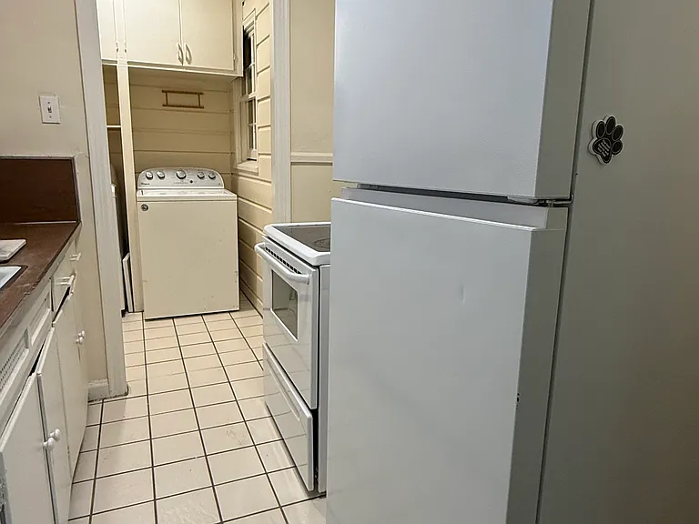 2299 York Ave #2299 — Photo 8