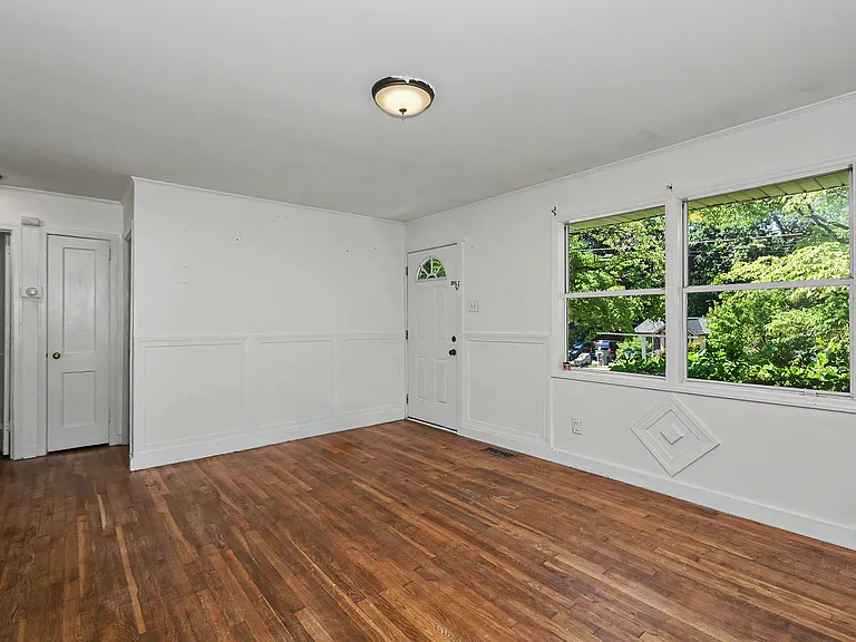 2113 Jennie Linn Dr — Photo 26