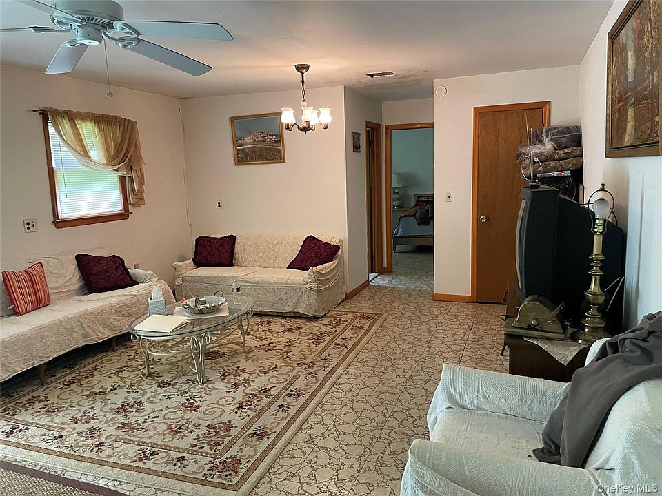 163 Fire House Road, Wurtsboro, NY 12790 | MLS #1007269 | Zillow