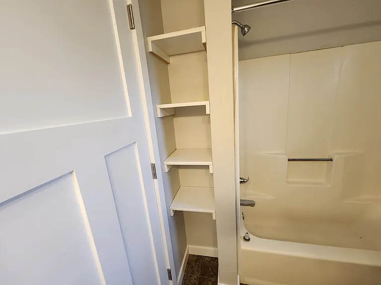 712 George St #5 — Photo 6