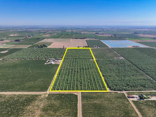 E Mt. View Avenue, Selma, CA 93662