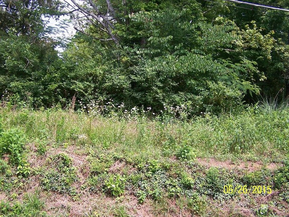 2nd image of 1715 E Old Topside Rd