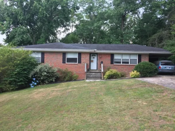 510 Semi Circle Dr, Chattanooga, TN 37415