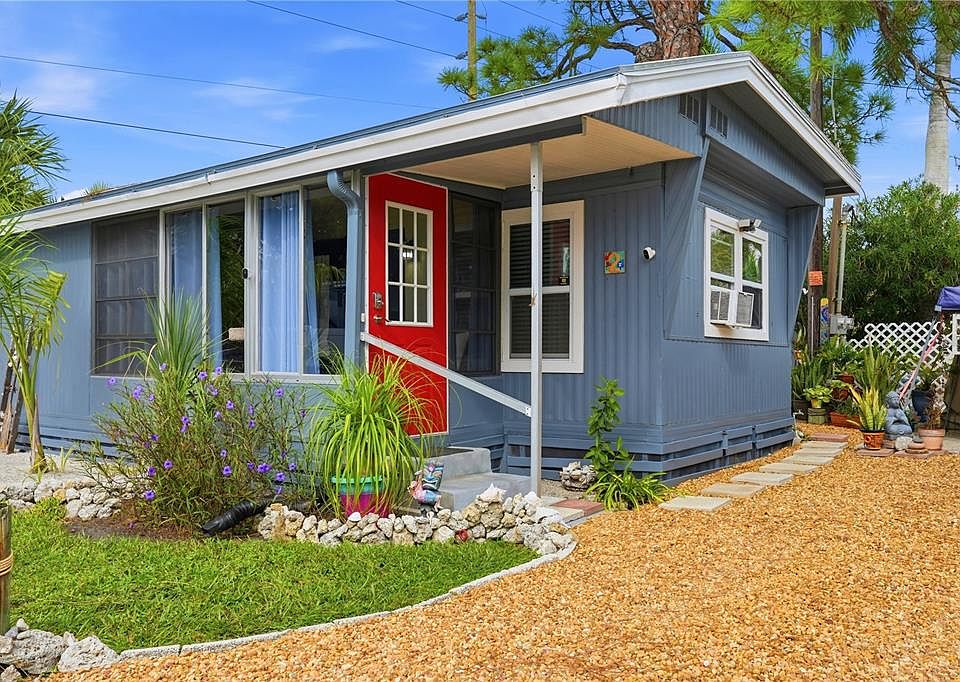 1st image of 12507 CORTEZ ROAD W #2