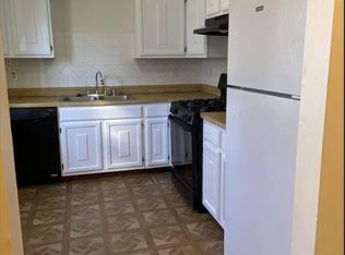 4228 Gibson Ct, Woodbridge, VA 22193