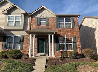 294 Vivaron Ave, Saint Charles, MO 63303