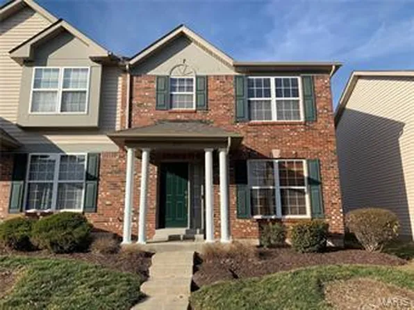 294 Vivaron Ave, Saint Charles, MO 63303