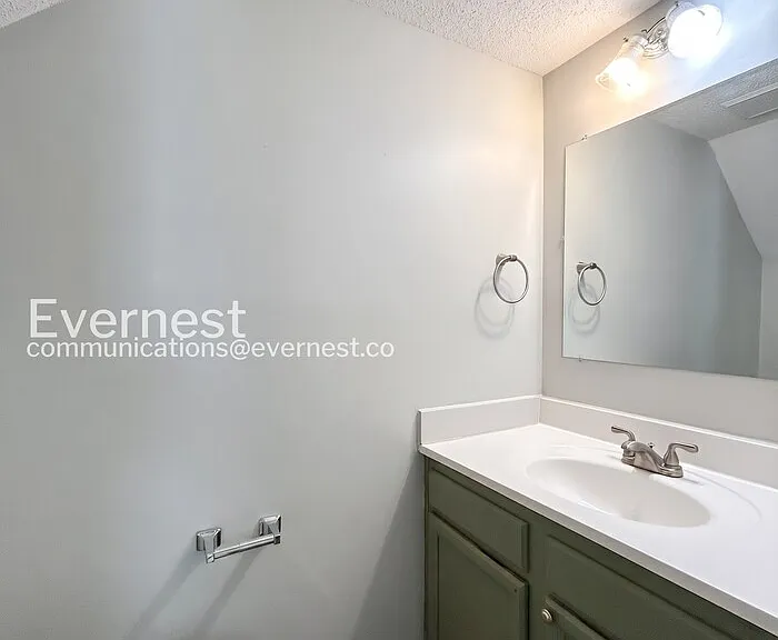 9601 Marshbrooke Rd — Photo 25