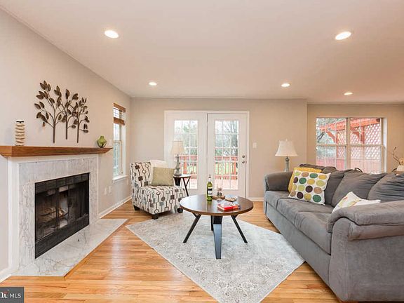 3rd image of 1501 Shadywood Ct