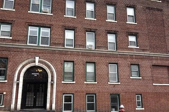 2nd image of 78 Congress St APT 401