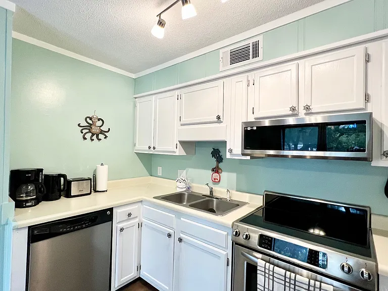 5905 S Kings Hwy #147A — Photo 16