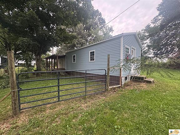 4th image of 760 Potato Cave Rd
