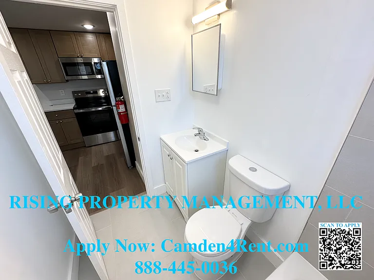 1566 Bradley Ave — Photo 18