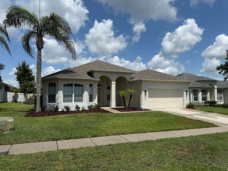 5370 Red Leaf Ct — Photo 33