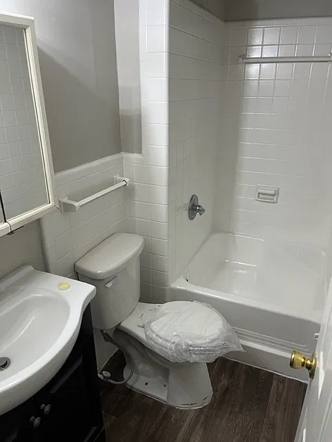 1 bed, $895 — Photo 4