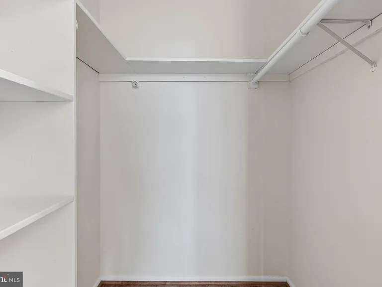 16 S Van Dorn St #506 — Photo 19