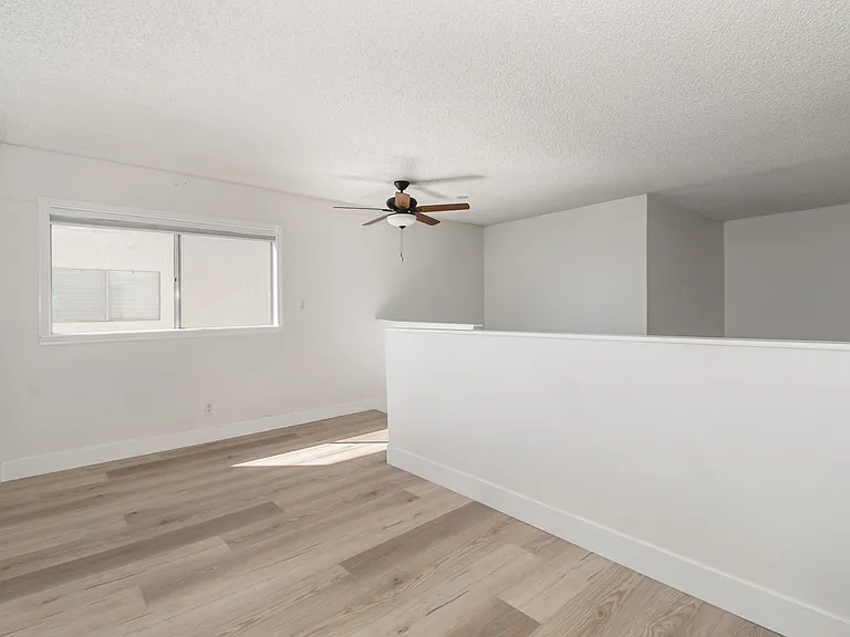 1339 N Columbus Ave #304 — Photo 21
