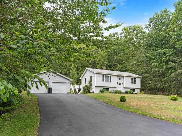 59 Mckenny Drive, New Gloucester, ME 04260