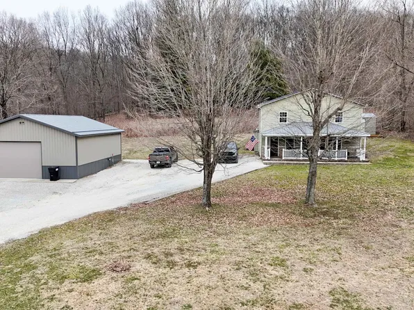 9383 E Mineral Koleen Rd, Bloomfield, IN 47453