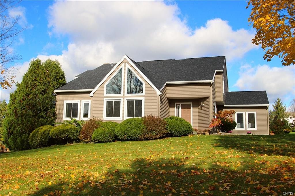 4947 Tinderbox Cir Manlius Ny 13104 Mls S1277624 Redfin