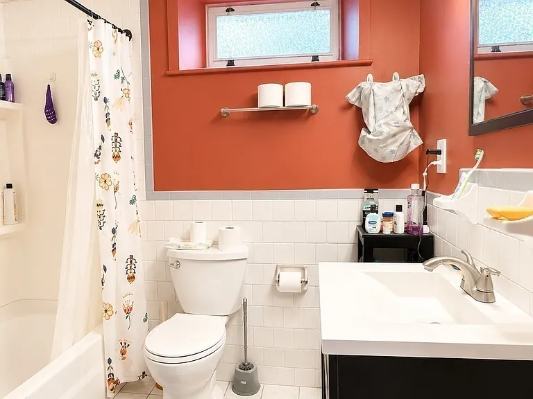 18 Pierce St #1 — Photo 7