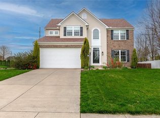 1942 Red Robin Dr N, Xenia, OH 45385