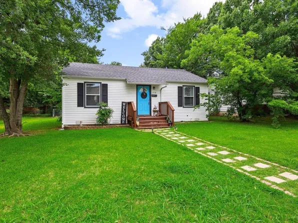 1718 N Shannon St, Sherman, TX 75092