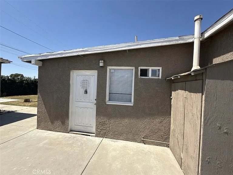 14823 Longworth Ave #A — Photo 1