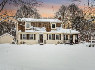 14 Cannongate Rd, Tyngsboro, MA 01879