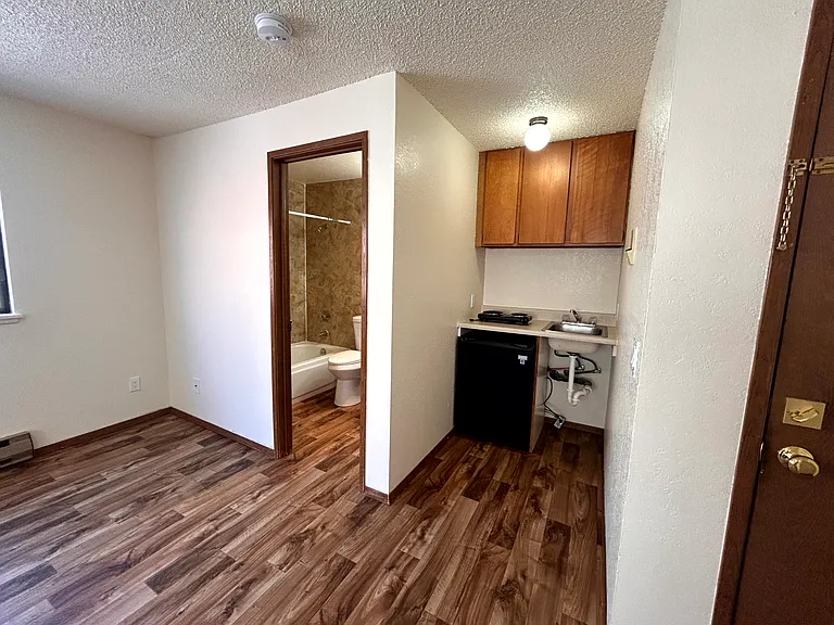 5222 University Way NE #301A — Photo 3