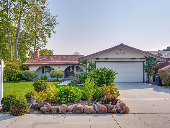 2nd image of 470 Sequoia Dr