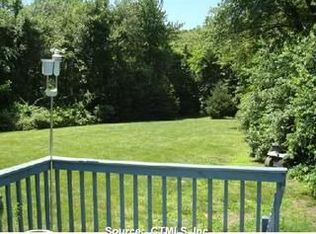 43 Fox Hill Dr, Clinton, CT 06413