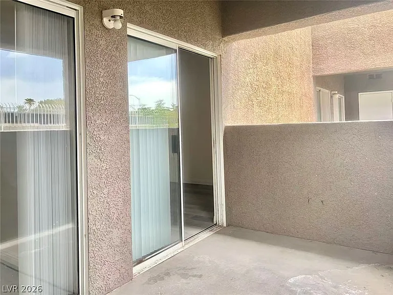 5525 W Flamingo Rd #1025 — Photo 23