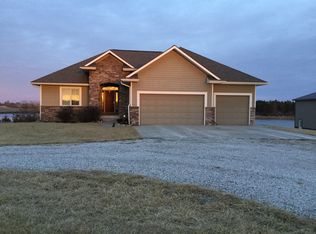 5428 S 68th Rd, Adams, NE 68301