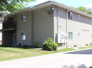 1133 10th St N #A, Fargo, ND 58102