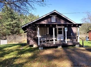 138 Garnet Lake Rd, Johnsburg, NY 12843