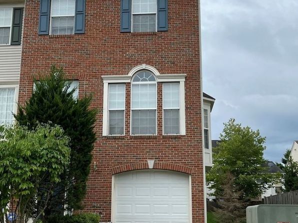 14211 Hunters Run Way