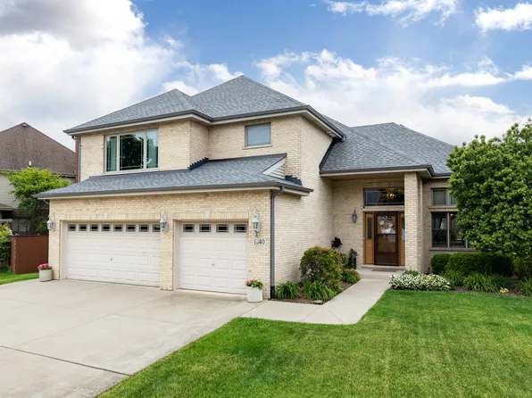 1340 Witham Ln, Woodridge, IL 60517