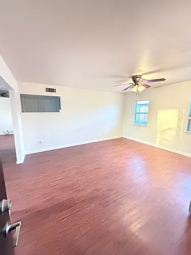2406 Mission Hill Dr Photo 1