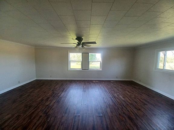 3rd image of 22292 E 700th Rd